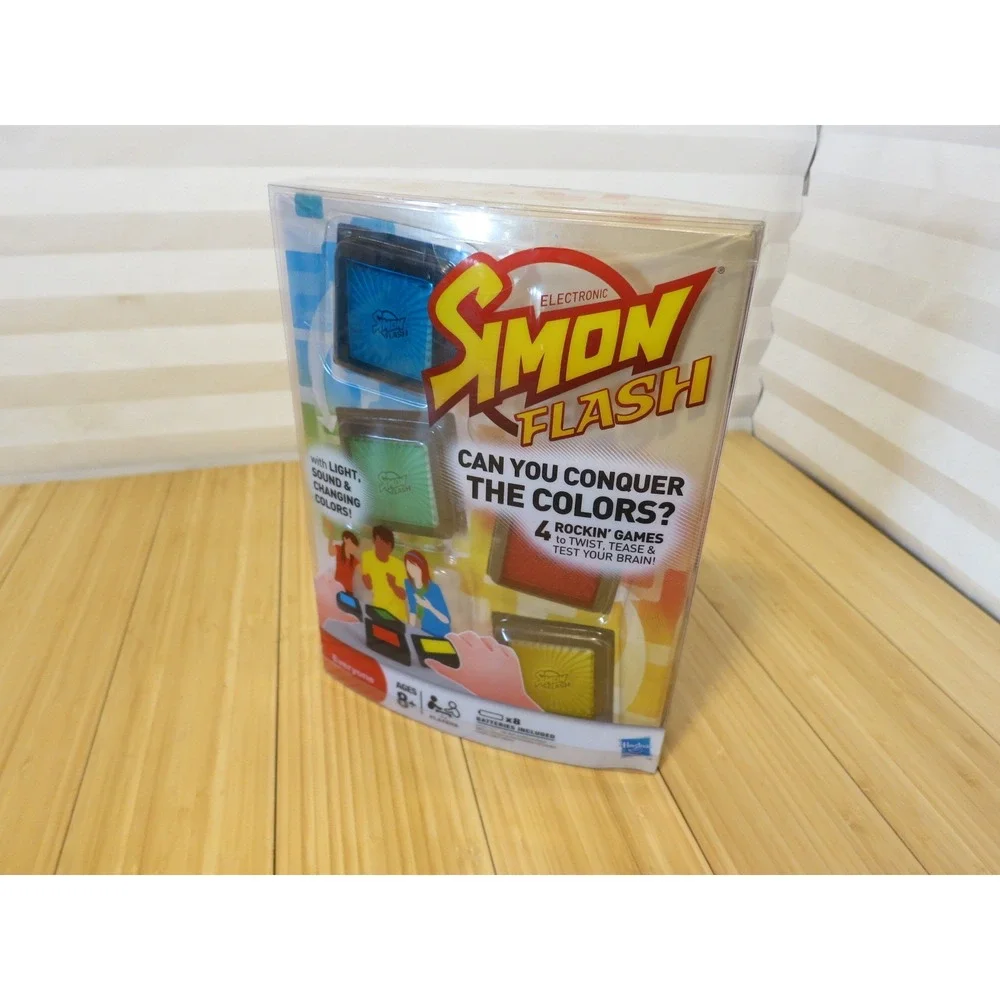 Hasbro SIMON FLASH Game - SONIC Edition - 4 Games w/ Lights Sounds Colors *NEW*